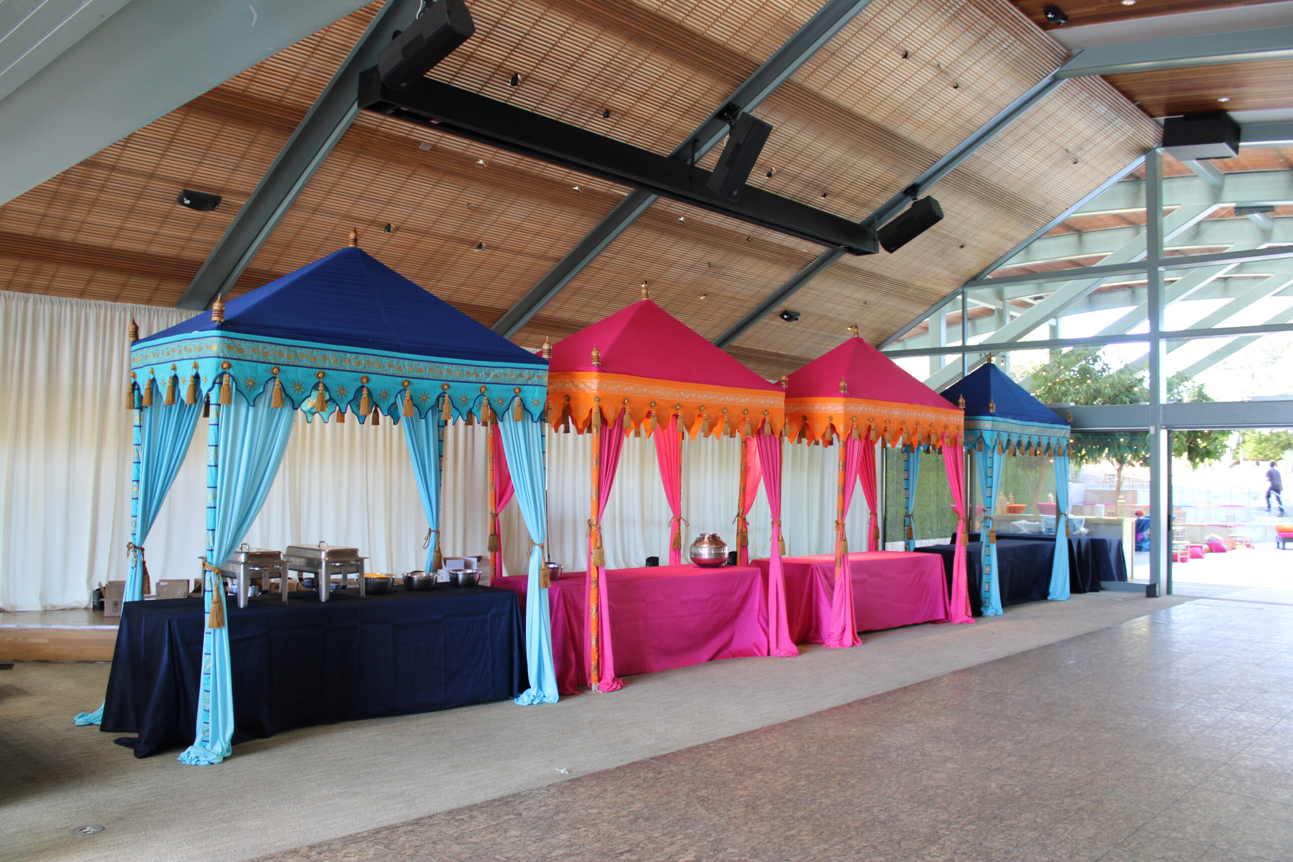 Color food station tent